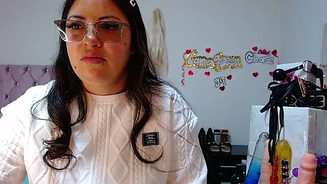 lanaqueen699 online show from October 1, 2025, 12:22 pm