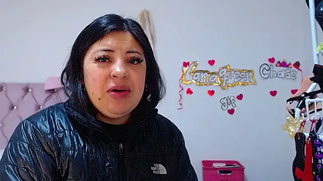 lanaqueen699 online show from November 5, 2025, 12:16 pm