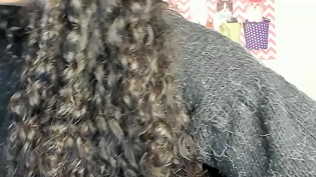 Snapshot of Ama_music chatting on December 29, 2024, 5:54 pm Ama music online show from December 29, 2024, 5:54 pm