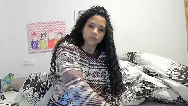 Snapshot of Ama_music chatting on February 3, 2025, 4:20 pm Ama music online show from February 3, 2025, 4:20 pm