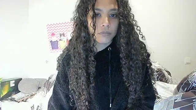 Snapshot of Ama_music chatting on February 9, 2025, 5:11 pm Ama music online show from February 9, 2025, 5:11 pm