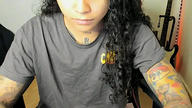 Snapshot of Ama_music chatting on September 10, 2025, 9:31 am Ama music online show from September 10, 2025, 9:31 am