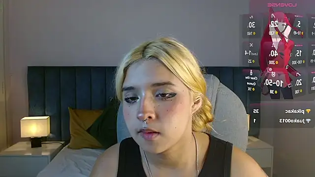 april bunnyy online show from January 18, 2025, 10:39 pm