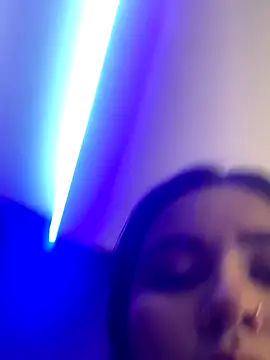 Larabrooks online show from September 23, 2025, 5:38 pm