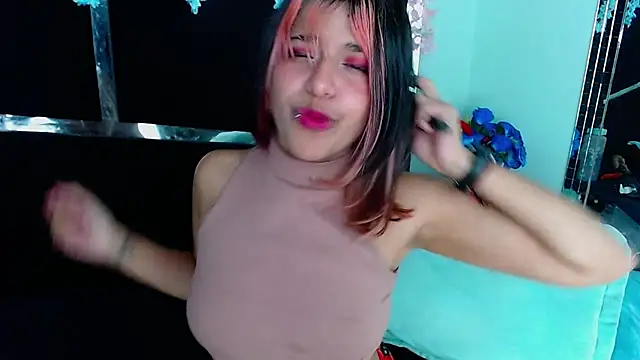 Snapshot of UnderBaby_ chatting on March 19, 2025, 11:57 pm UnderBaby online show from March 19, 2025, 11:57 pm