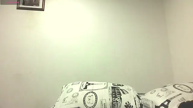 amydeepqueen online show from March 3, 2025, 2:15 pm