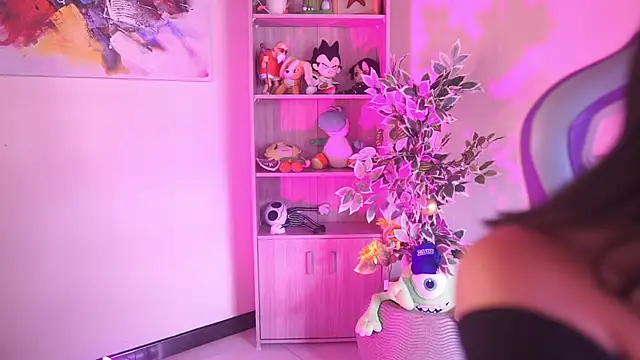 Sunny flower  online show from January 10, 2026, 4:09 pm