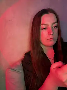 lera2022 online show from April 19, 2026, 4:28 pm