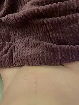 Meeedooo69 online show from February 8, 2026, 10:02 pm