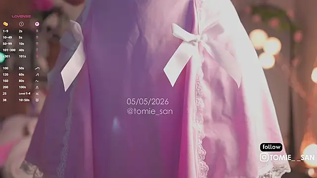 Snapshot of tomie_san chatting on May 5, 2026, 11:07 am tomie san online show from May 5, 2026, 11:07 am