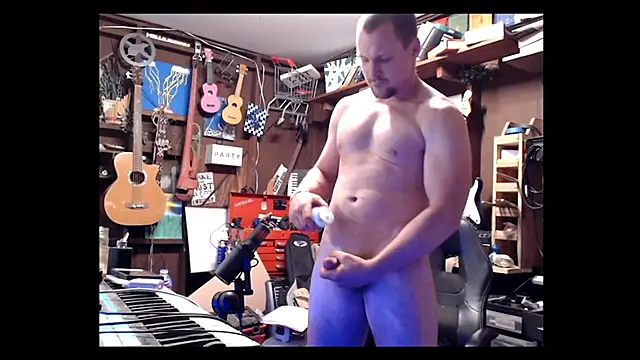 Snapshot of itsjameswebbscope chatting on March 22, 2025, 11:53 am itsjameswebbscope online show from March 22, 2025, 11:53 am