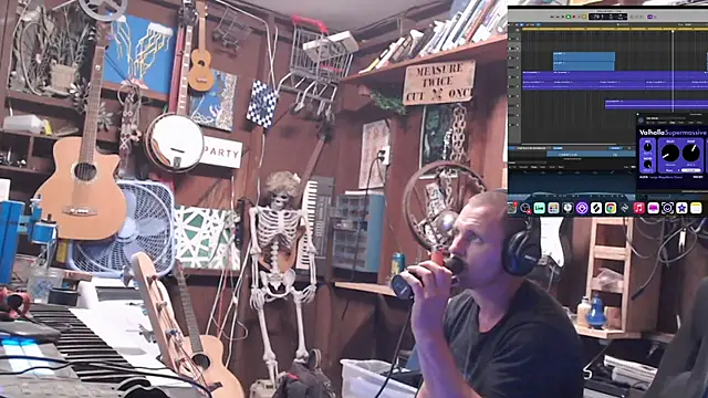 Snapshot of itsjameswebbscope chatting on September 12, 2025, 9:09 am itsjameswebbscope online show from September 12, 2025, 9:09 am