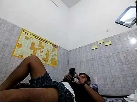 bigvorn6 online show from April 13, 2026, 1:38 pm