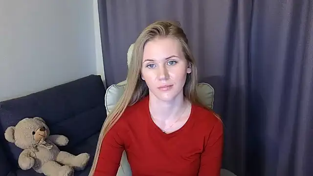 IsabelAllen online show from December 3, 2024, 12:49 pm