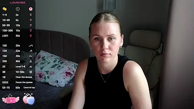 IsabelAllen online show from July 13, 2026, 3:37 pm