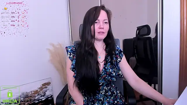 Snapshot of VanessaSmuth chatting on January 27, 2025, 4:52 am VanessaSmuth online show from January 27, 2025, 4:52 am