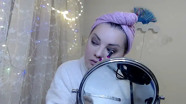 JewellKiss7 online show from April 5, 2026, 4:37 pm