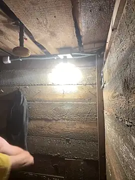 red red00 online show from November 5, 2025, 3:34 pm