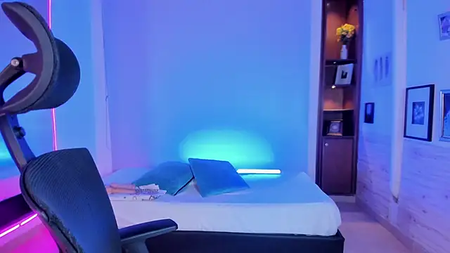 Susann Ross online show from January 24, 2025, 11:04 am