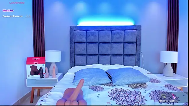 Susann Ross online show from March 20, 2025, 1:59 pm