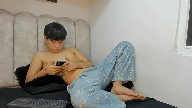 blue baby20 online show from March 19, 2026, 4:49 am