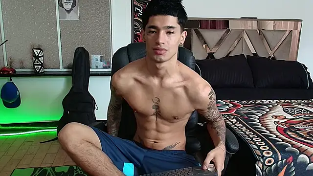 Damon  333 online show from October 21, 2025, 5:57 pm