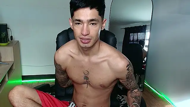 Damon  333 online show from November 26, 2025, 8:21 pm