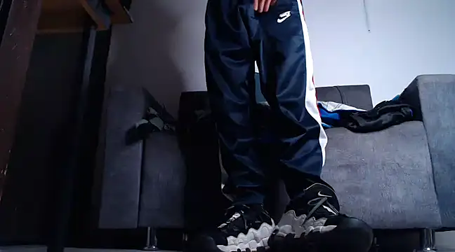 mastersmits online show from March 18, 2025, 2:36 am