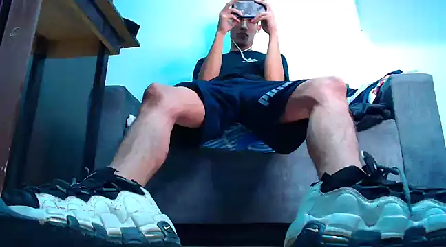 mastersmits online show from March 19, 2025, 1:32 am