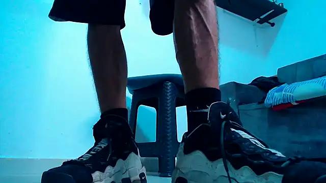 mastersmits online show from April 1, 2026, 12:11 am