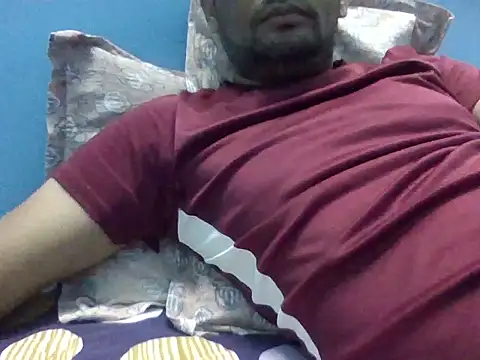 NiceBoy9099 online show from February 14, 2025, 12:03 pm