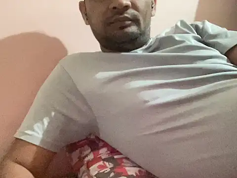 NiceBoy9099 online show from December 2, 2025, 4:57 pm