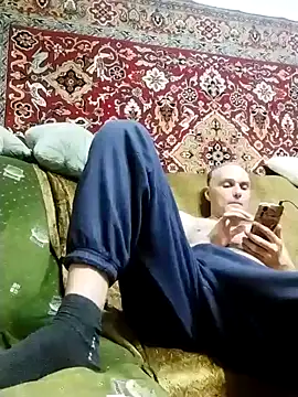 Pineapple04 online show from January 3, 2025, 4:16 pm