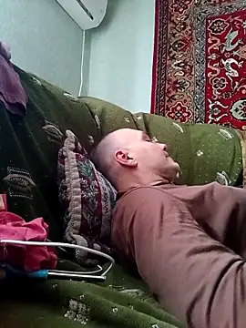 Pineapple04 online show from December 18, 2025, 12:22 pm