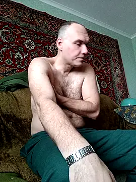 Pineapple04 online show from December 21, 2025, 8:54 am