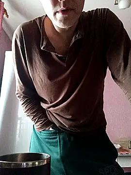 Pineapple04 online show from February 14, 2026, 8:22 am