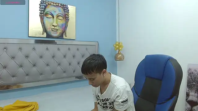 Xavii18 online show from January 23, 2025, 6:35 pm