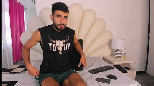 Snapshot of Ethan__Walker chatting on January 30, 2025, 3:19 pm Ethan Walker online show from January 30, 2025, 3:19 pm