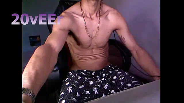 20vEEr online show from November 26, 2025, 9:05 pm