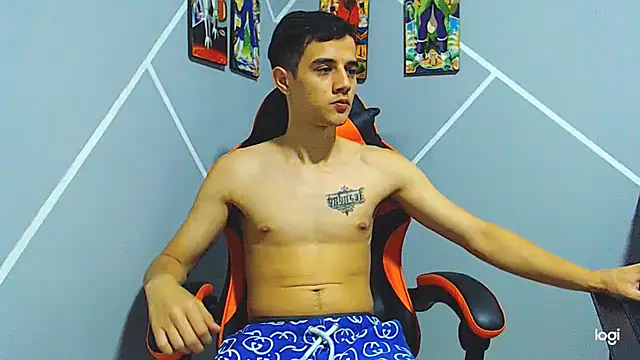 ADAM HOT online show from November 1, 2025, 11:29 pm