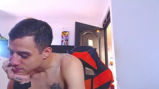 ADAM HOT online show from March 2, 2026, 2:35 pm