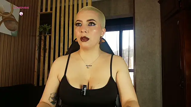 Camila Chainn online show from February 26, 2026, 7:40 am