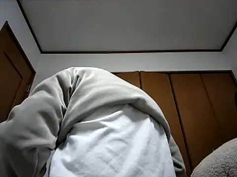 07YUKIO online show from January 8, 2025, 8:50 pm