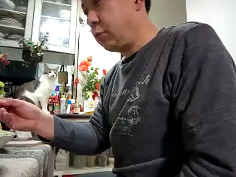 07YUKIO online show from March 12, 2025, 10:26 am