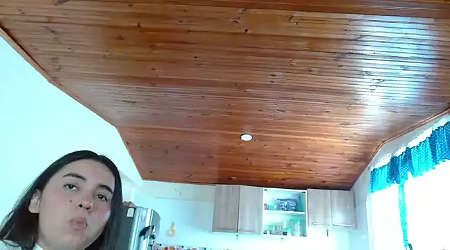 Cuty sexy hot online show from December 31, 2024, 2:36 pm