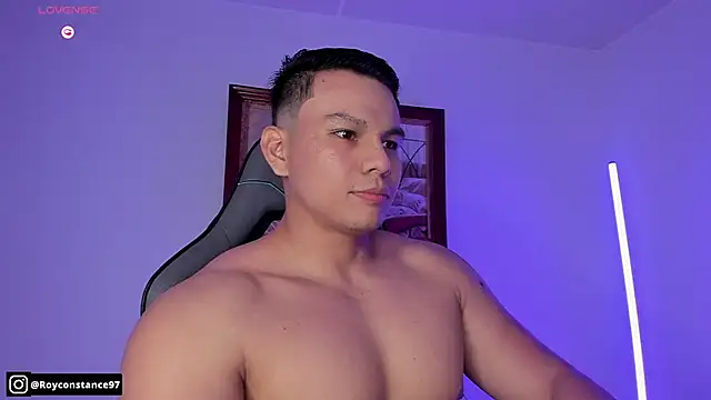 RoyConstance online show from December 14, 2025, 4:40 am