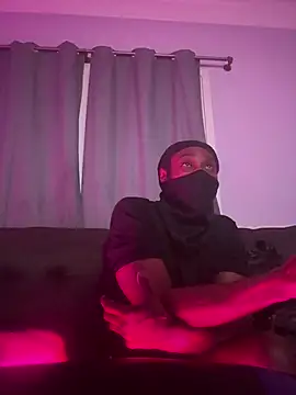 Snapshot of shomeagudtyme chatting on February 19, 2025, 9:39 am shomeagudtyme online show from February 19, 2025, 9:39 am