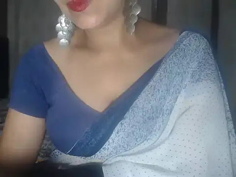 LustyShreya online show from September 8, 2025, 5:12 pm