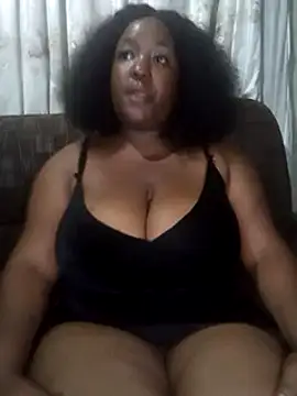 Missmoox24 online show from January 3, 2025, 10:29 pm