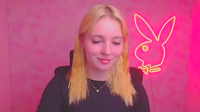 Milka kiss  online show from October 10, 2025, 6:56 am